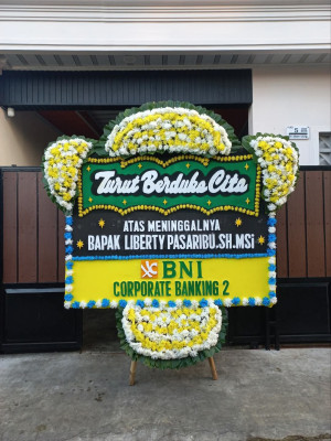 Papan Bunga Duka di Lanto
