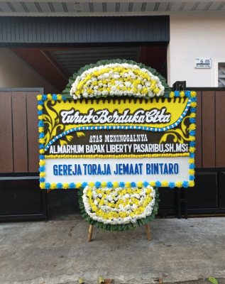 Papan Bunga Duka di Lanto